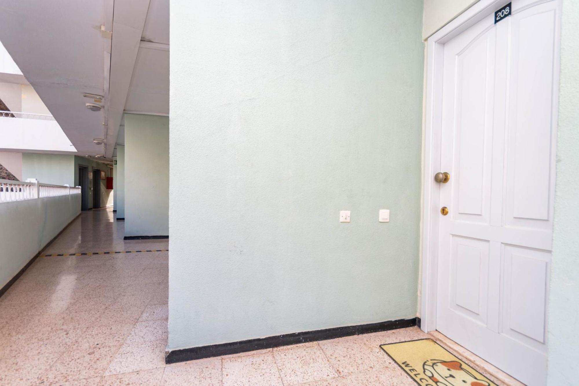 Serenity Yumbo - Europa Appartment 2Min Yumbo - 5Min From Beach - Wifi Free - Air Conditioner - Private Services - Free Welcome Book - Cohote Conserjeria Gran Canaria 플라야 델 잉글스 외부 사진