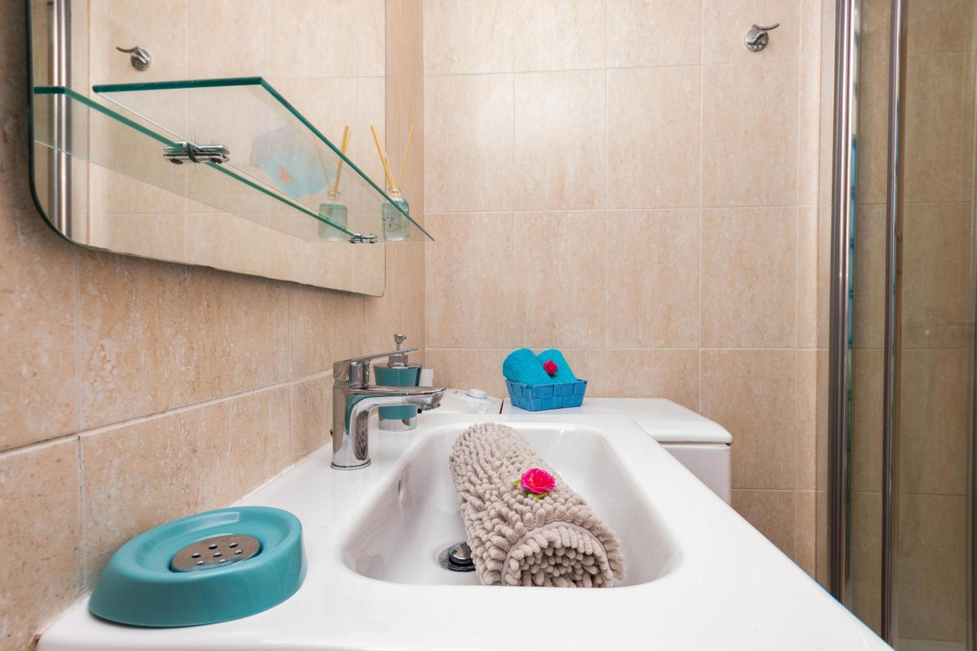 Serenity Yumbo - Europa Appartment 2Min Yumbo - 5Min From Beach - Wifi Free - Air Conditioner - Private Services - Free Welcome Book - Cohote Conserjeria Gran Canaria 플라야 델 잉글스 외부 사진